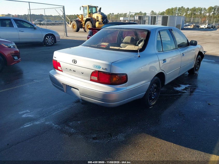 4T1BG12K4TU741916 1996 TOYOTA CAMRY photo no. 4