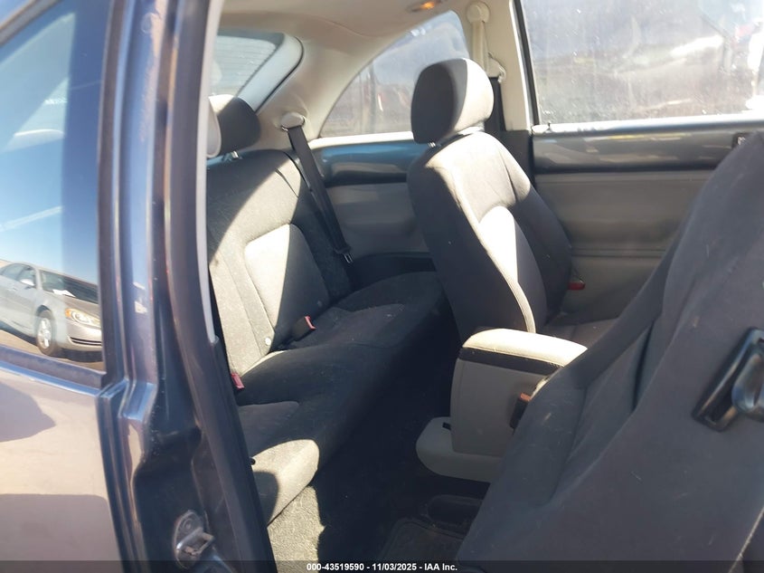 2003 Volkswagen New Beetle Gls 2.0L VIN: 3VWCK21C73M436144 Lot: 43519590