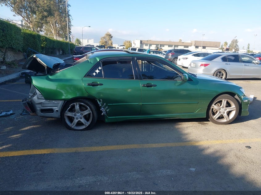 JTHBD192620062155 2002 LEXUS IS photo no. 12