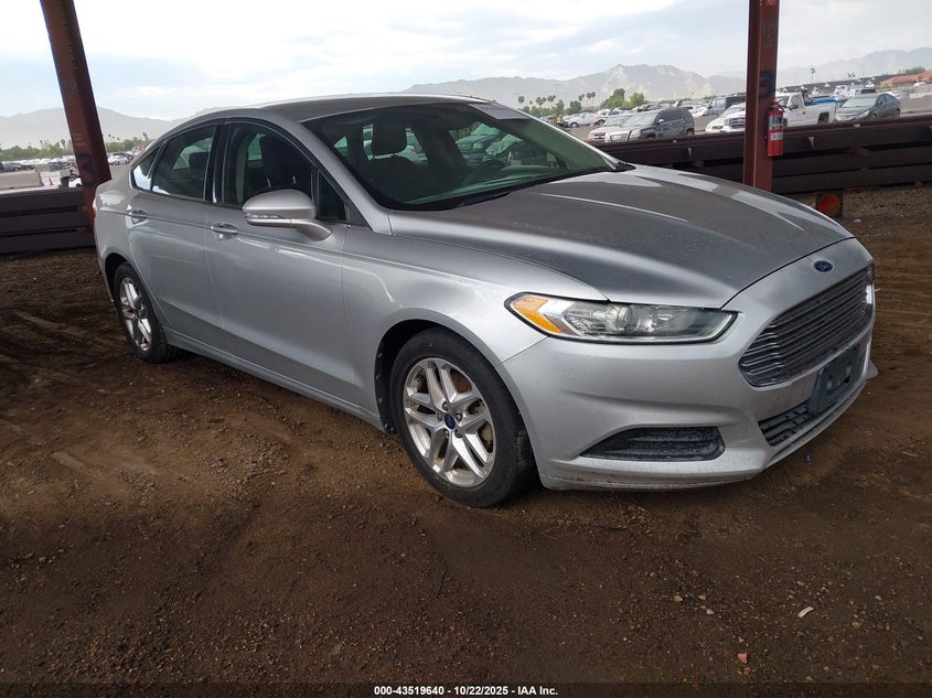 FORD FUSION SE