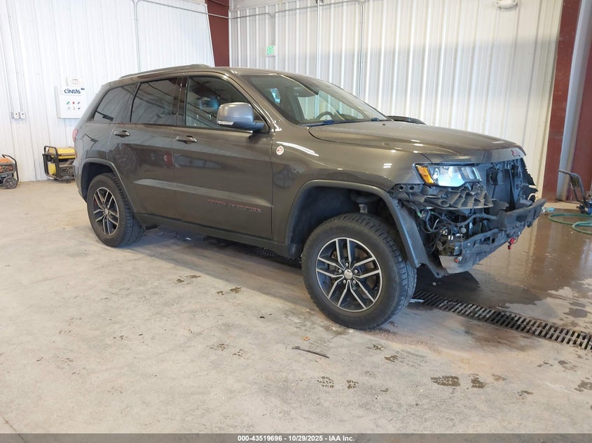 JEEP GRAND CHEROKEE TRAILHAWK 4X4