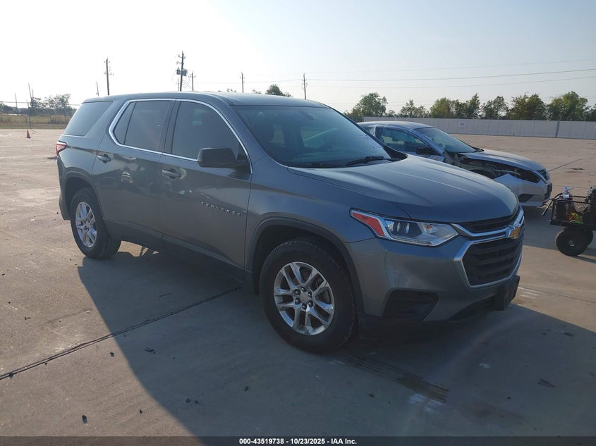 CHEVROLET TRAVERSE LS