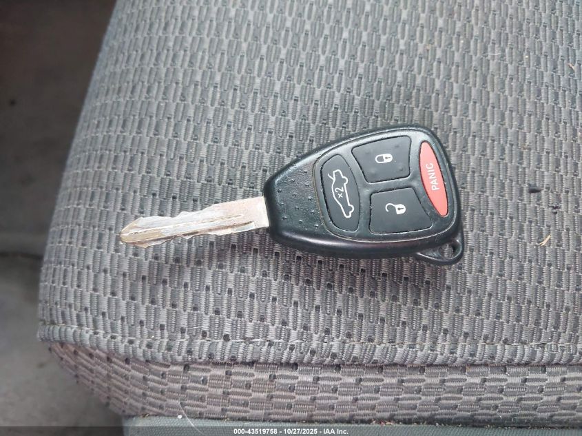 2007 Jeep Commander Sport VIN: 1J8HG48K27C512615 Lot: 43519758