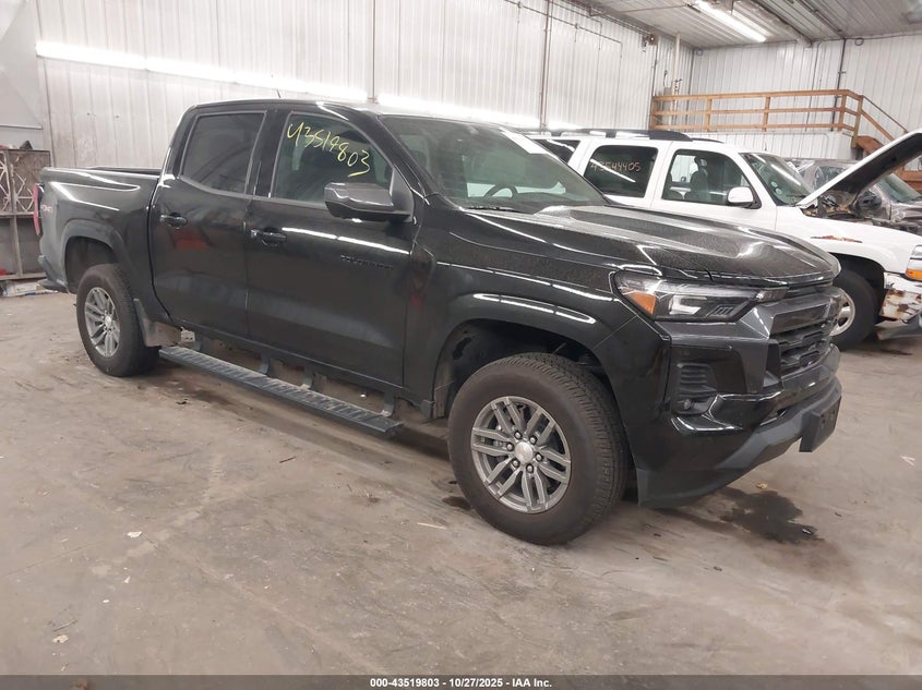 CHEVROLET COLORADO 4WD LT