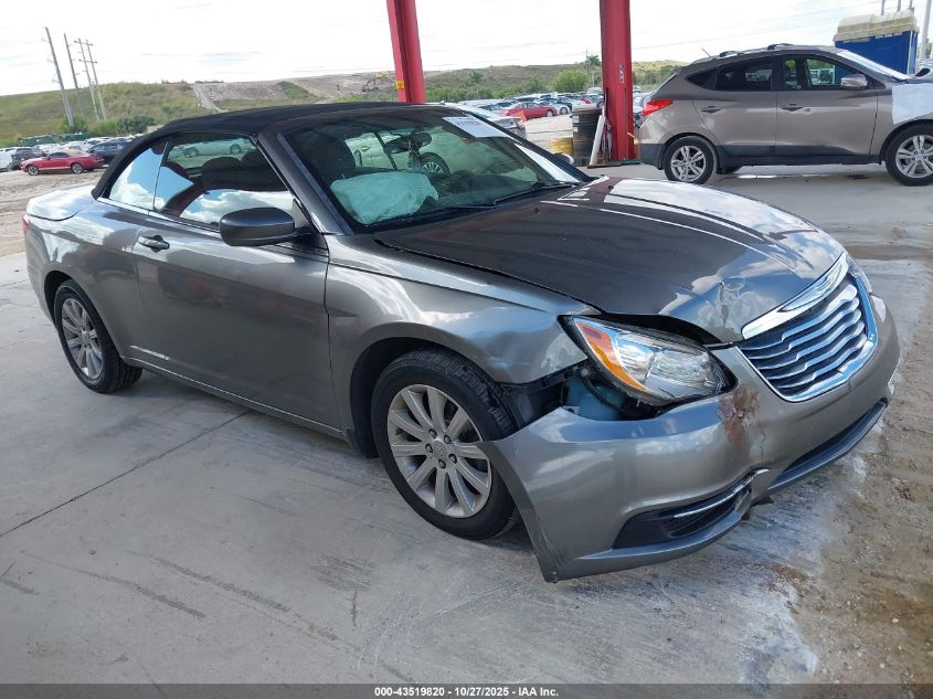 CHRYSLER 200 TOURING