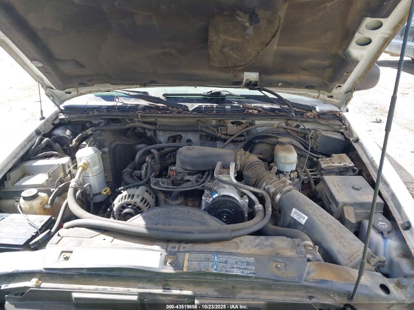 2003 Chevrolet S-10 VIN: 1GCDT19X538208735 Lot: 43519856