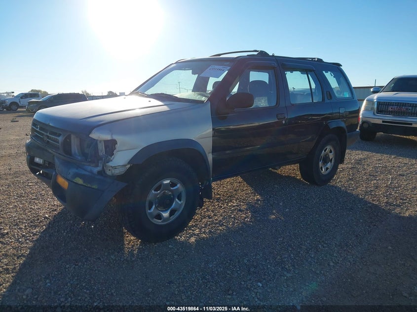 1996 Nissan Pathfinder Le/Se/Xe black suv gasoline JN8AR05Y8TW037618 photo #3