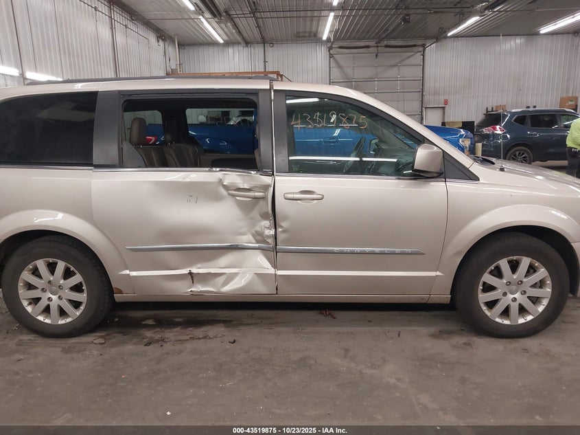 2013 CHRYSLER TOWN & COUNTRY TOURING 2C4RC1BG2DR610346