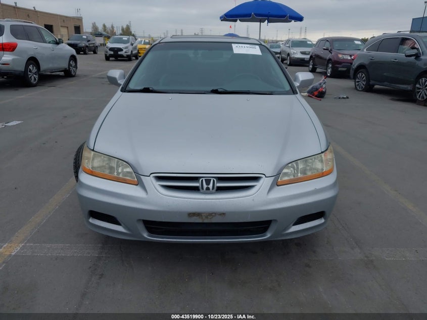 1HGCG22551A009500 2001 HONDA ACCORD photo no. 12