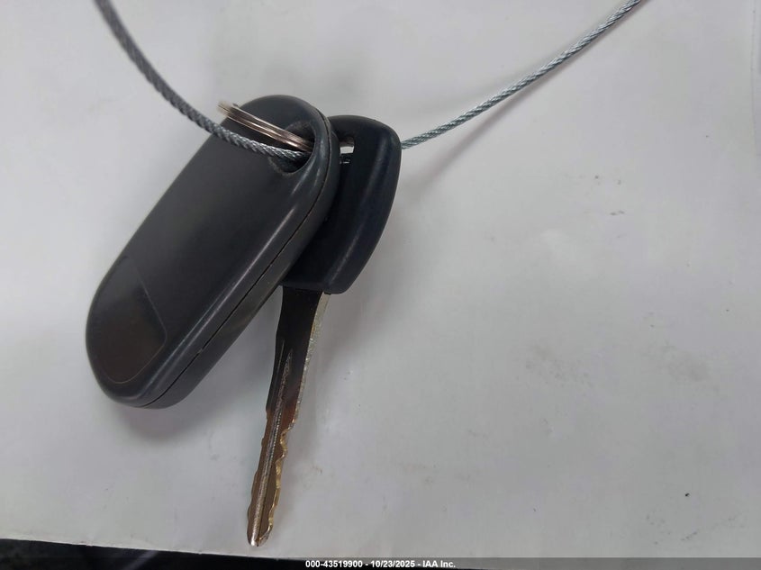 1HGCG22551A009500 2001 HONDA ACCORD photo no. 11