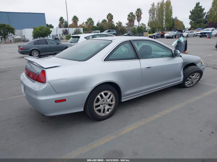 1HGCG22551A009500 2001 HONDA ACCORD photo no. 4