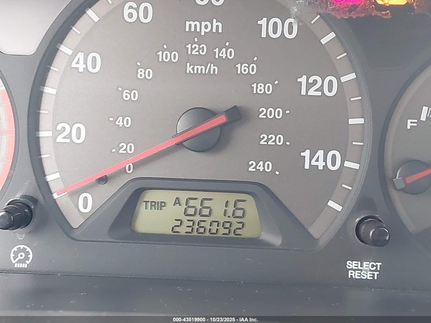 1HGCG22551A009500 2001 HONDA ACCORD photo no. 7