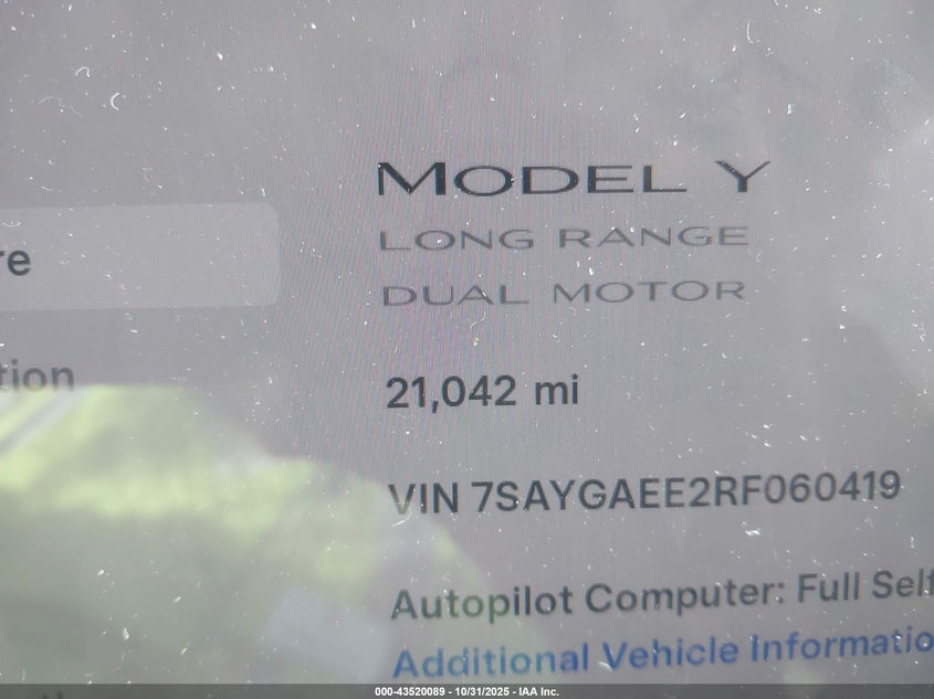 2024 Tesla Model Y Long Range Dual Motor All-Wheel Drive VIN: 7SAYGAEE2RF060419 Lot: 43520089