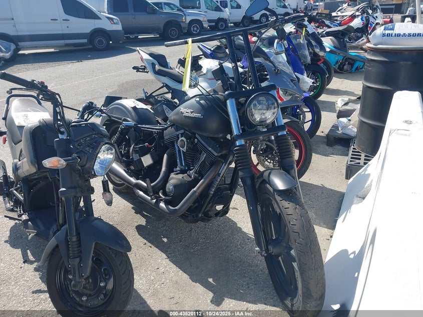 2007 HARLEY-DAVIDSON FXDBI - 1HD1GX4177K328007