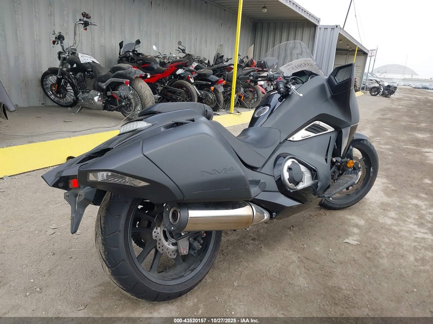 JH2RC8115FK000200 2015 HONDA NC photo no. 4