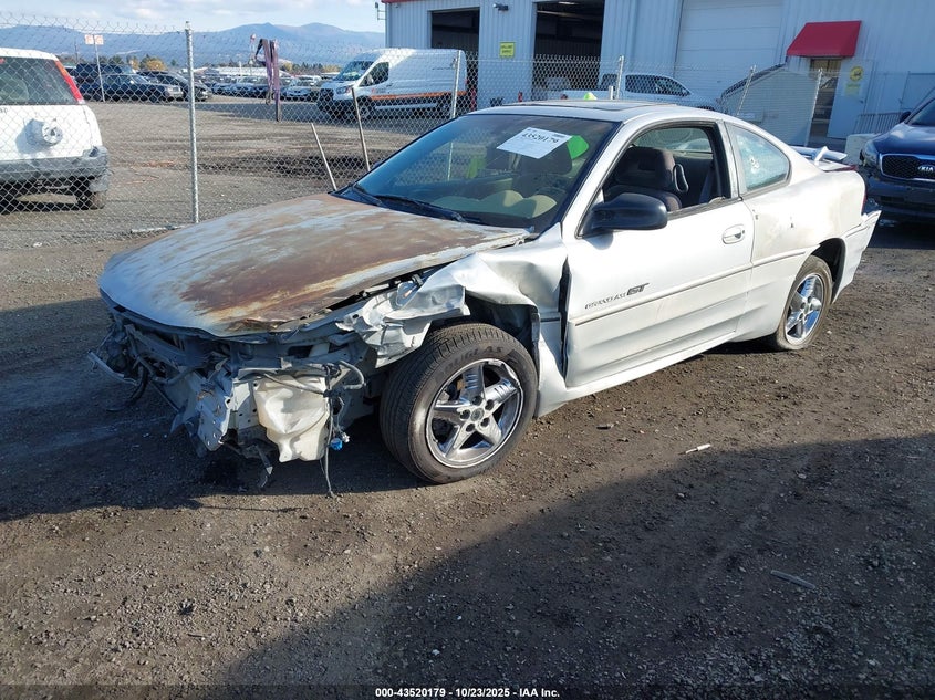 1G2NW12E02C163496 2002 PONTIAC GRAND AM photo no. 2