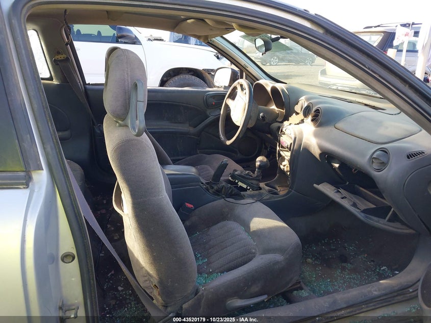 1G2NW12E02C163496 2002 PONTIAC GRAND AM photo no. 5