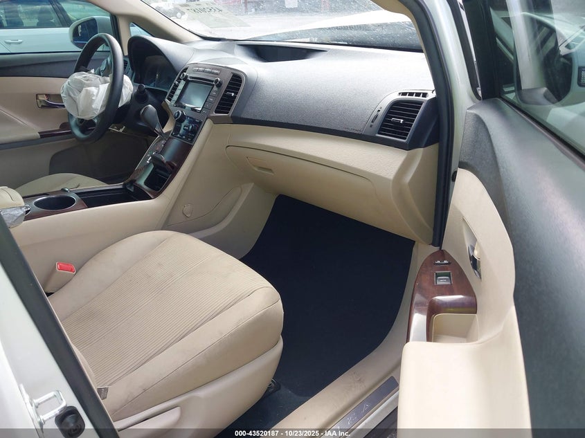 2015 TOYOTA VENZA LE 4T3BA3BB4FU070840