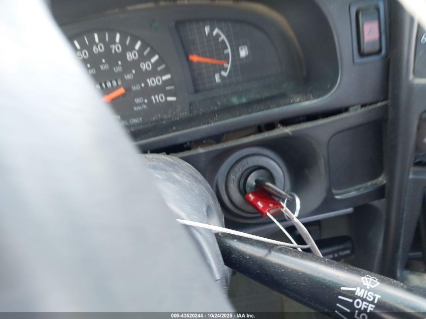 1998 Toyota Tacoma VIN: 4TANL42N4WZ126861 Lot: 43520244