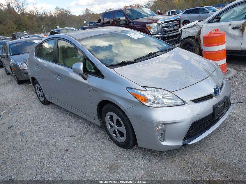 TOYOTA PRIUS FOUR