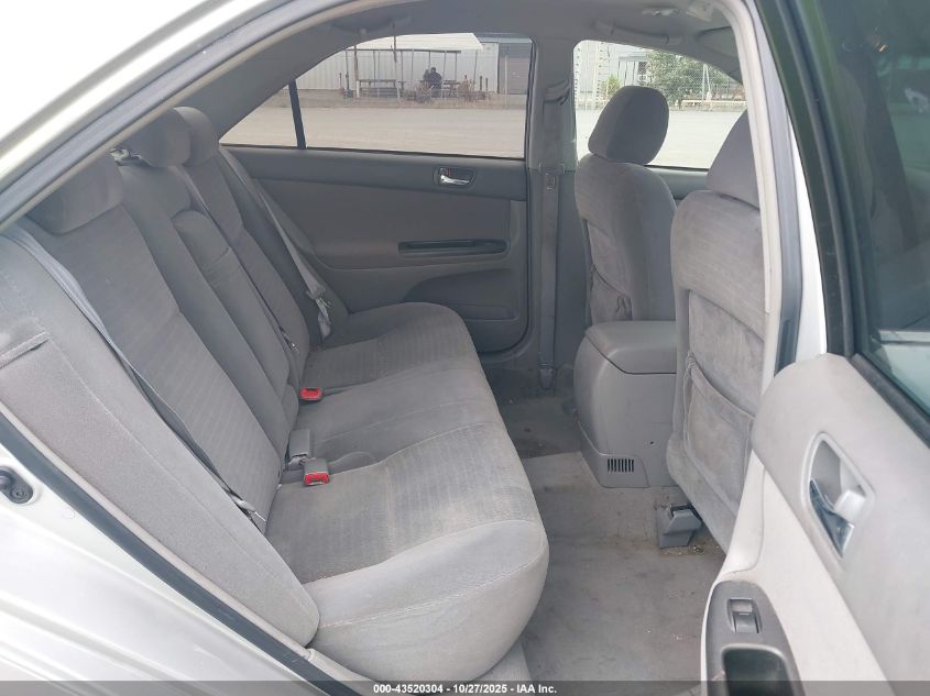 2005 Toyota Camry Le VIN: 4T1BE32K05U588505 Lot: 43520304