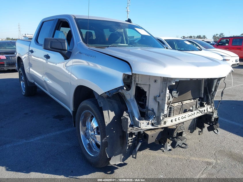 CHEVROLET SILVERADO 1500 2WD SHORT BED CUSTOM
