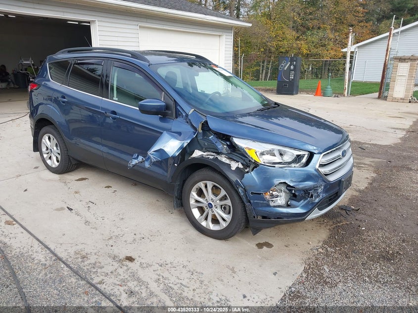 FORD ESCAPE SE