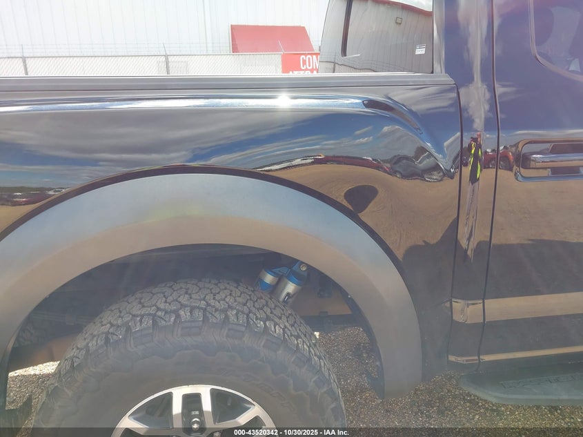 2018 Ford F-150 Raptor VIN: 1FTFW1RGXJFD93261 Lot: 43520342