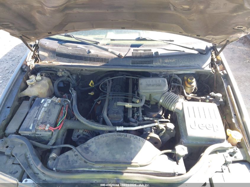 2002 Jeep Grand Cherokee Laredo VIN: 1J4GX48S72C301674 Lot: 43520344