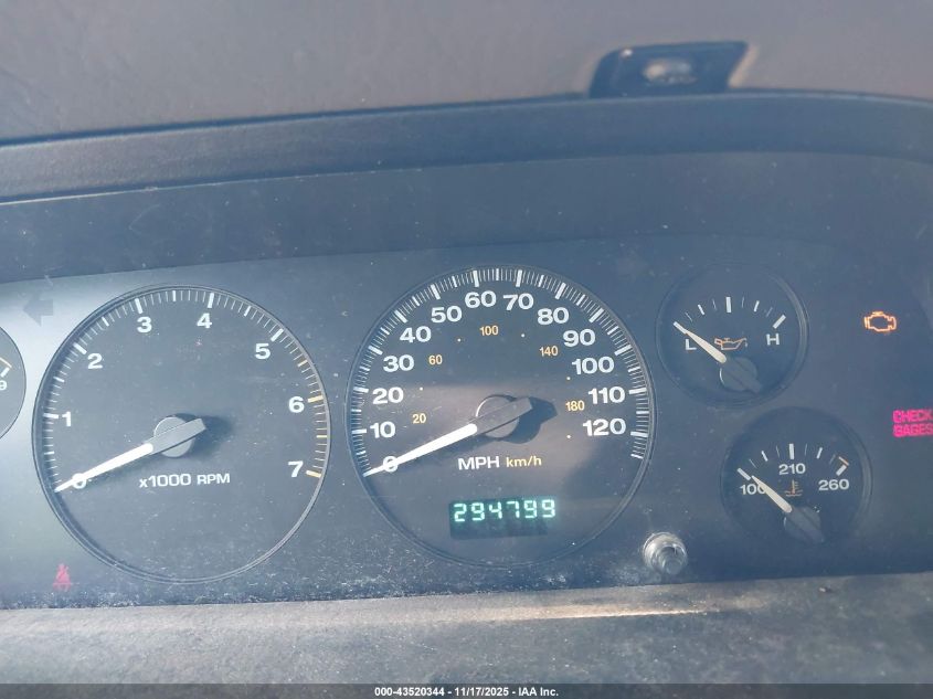 2002 Jeep Grand Cherokee Laredo VIN: 1J4GX48S72C301674 Lot: 43520344