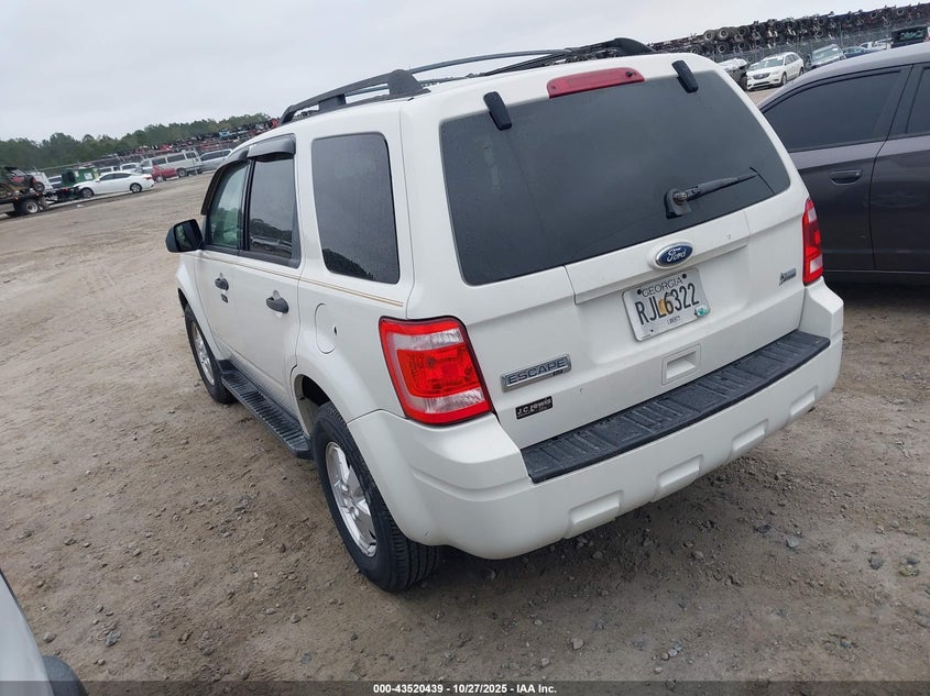 Vin: 1fmcu0dgxbka41621, lot: 44015416, ford escape xlt 20113