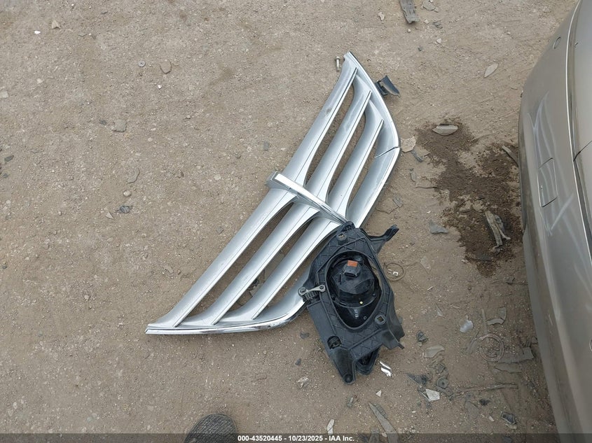 2009 Hyundai Genesis 3.8 VIN: KMHGC46E99U024699 Lot: 43520445