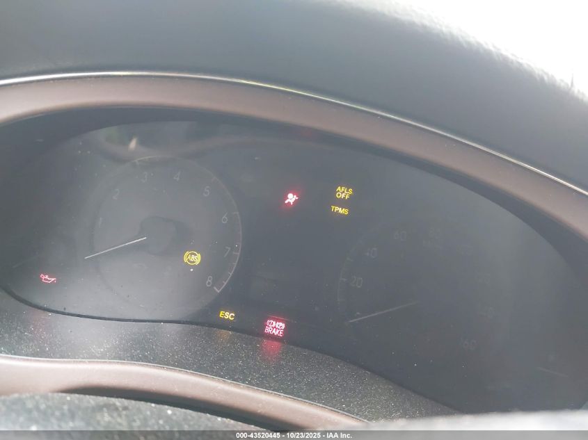 2009 Hyundai Genesis 3.8 VIN: KMHGC46E99U024699 Lot: 43520445