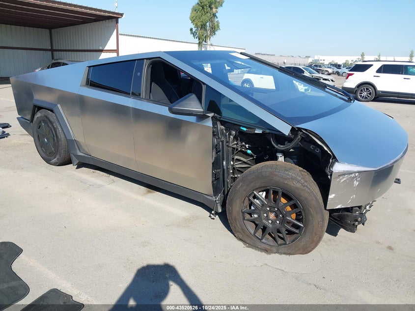 2025 TESLA CYBERTRUCK CYBERBEAST - 7G2CEHEE6SA062275