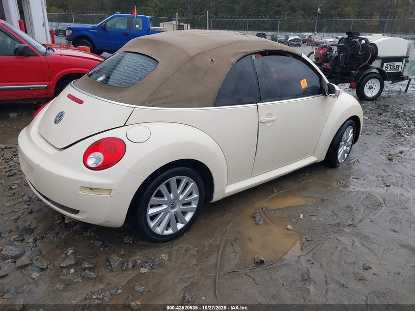 3VWRF31Y78M412675 2008 VOLKSWAGEN BEETLE photo no. 4