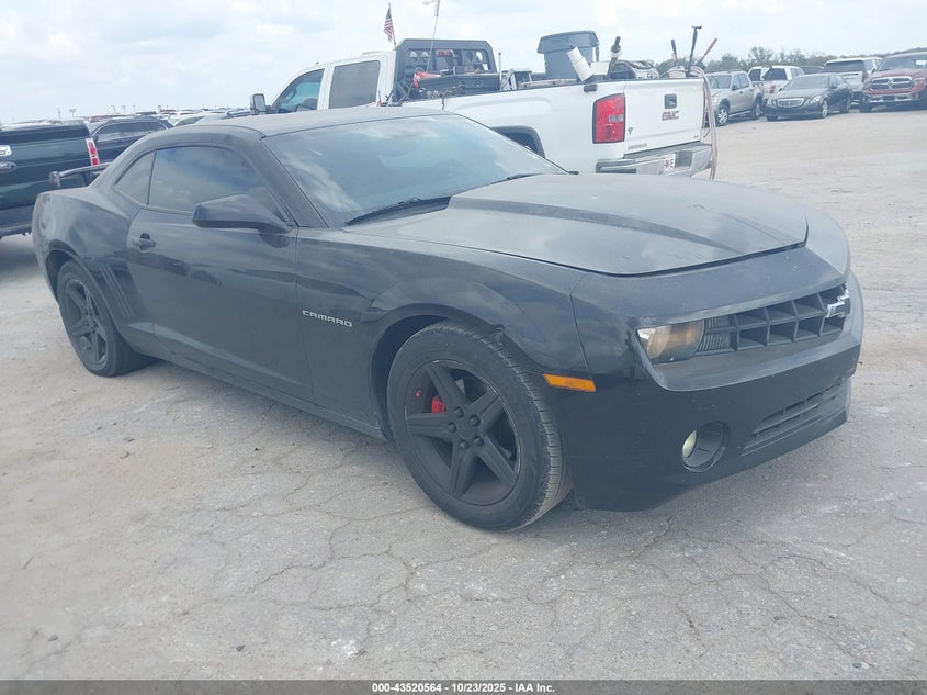 CHEVROLET CAMARO 1LT