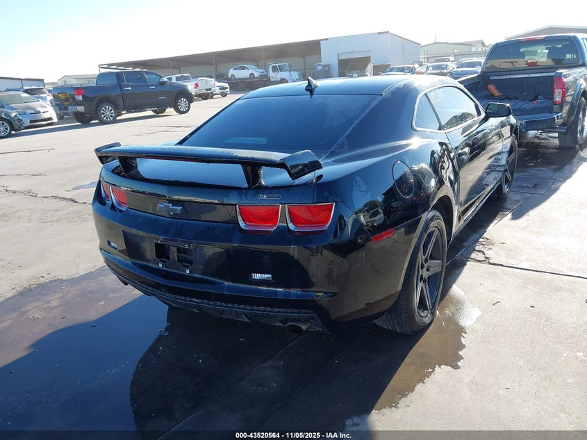 2G1FB1EV7A9175747 2010 CHEVROLET CAMARO photo no. 4