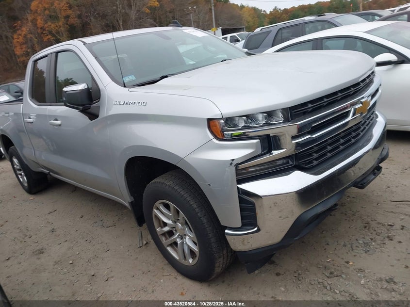 CHEVROLET SILVERADO 1500 4WD STANDARD BED LT