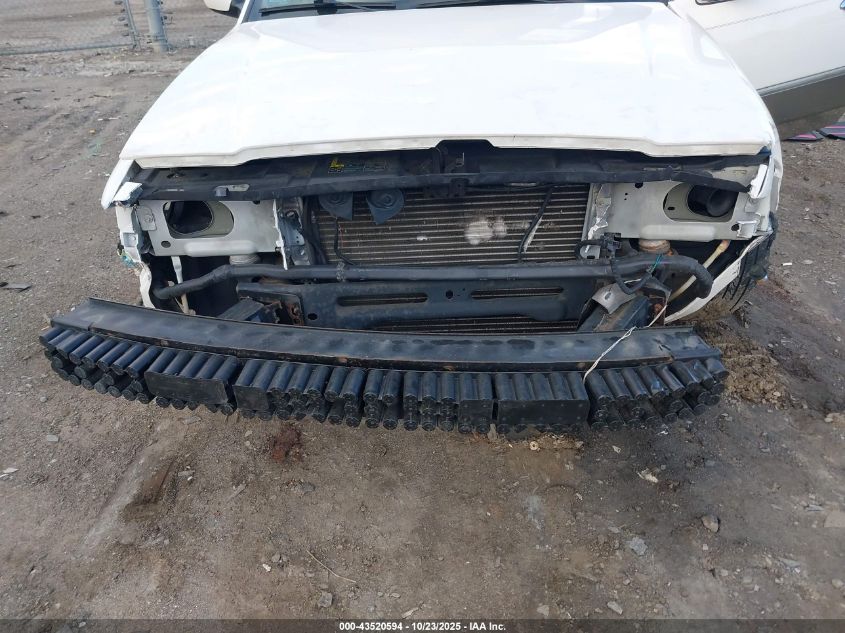 2003 Mercury Grand Marquis Gs VIN: 2MEFM74W23X644125 Lot: 43520594