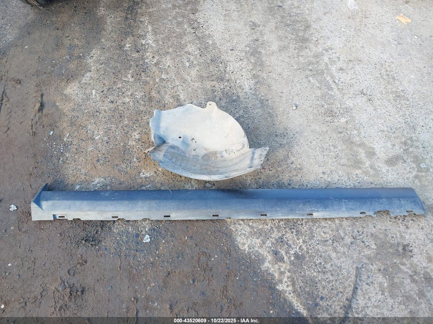 2007 Ford Mustang V6 Deluxe/V6 Premium VIN: 1ZVFT84N075334268 Lot: 43520609