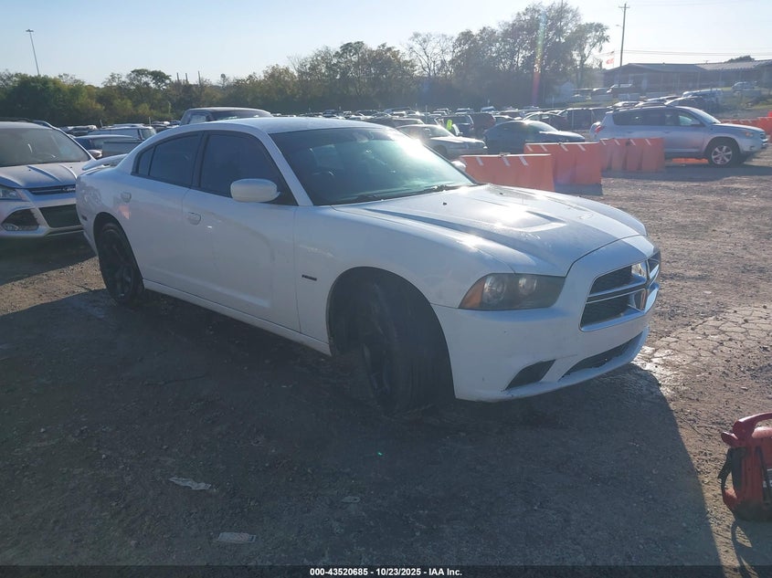 DODGE CHARGER R/T PLUS