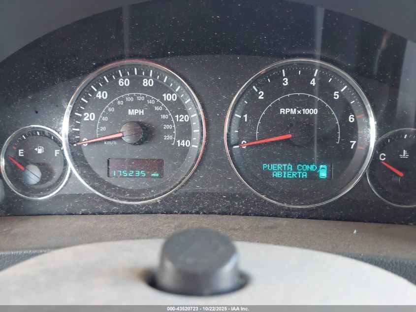 2007 Jeep Grand Cherokee Laredo VIN: 1J8GR48K57C688113 Lot: 43520723