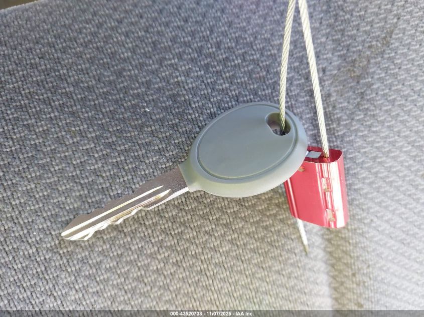 2002 Dodge Caravan Se VIN: 1B8GP25312B530585 Lot: 43520738