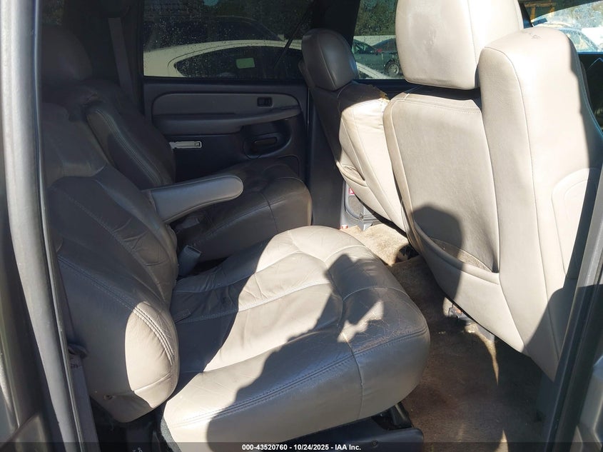 2002 Chevrolet Suburban 1500 Lt VIN: 1GNFK16Z12J237195 Lot: 43520760