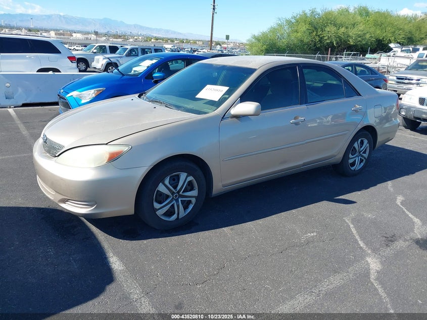 4T1BE32K22U097087 2002 TOYOTA CAMRY photo no. 2