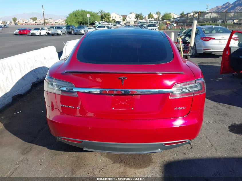 2015 Tesla Model S 70D/85D/P85D VIN: 5YJSA1H29FFP80060 Lot: 43520878