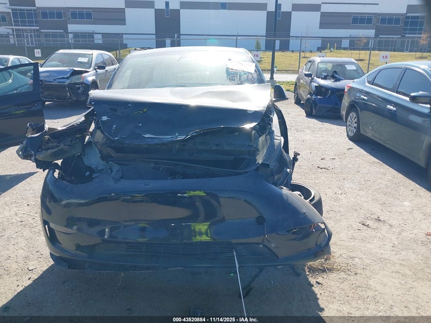 2023 Tesla Model Y Performance Dual Motor All-Wheel Drive VIN: 7SAYGDEF1PF784383 Lot: 43520884