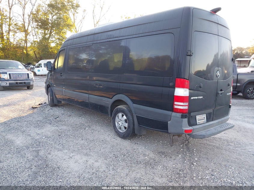 2015 Mercedes-Benz Sprinter 2500 High Roof black van diesel WDZPE8DC1FP128590 photo #4