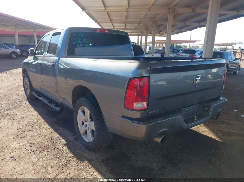 Vin: 1c6rd6ft0cs228516, lot: 44015942, ram 1500 st 20123