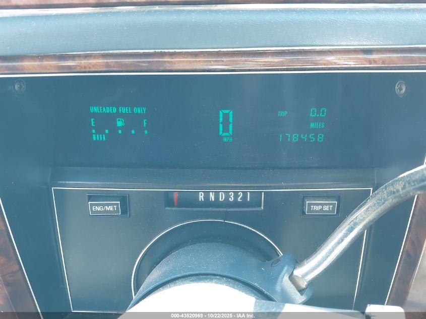 1992 Cadillac Brougham VIN: 1G6DW54E2NR701616 Lot: 43520969